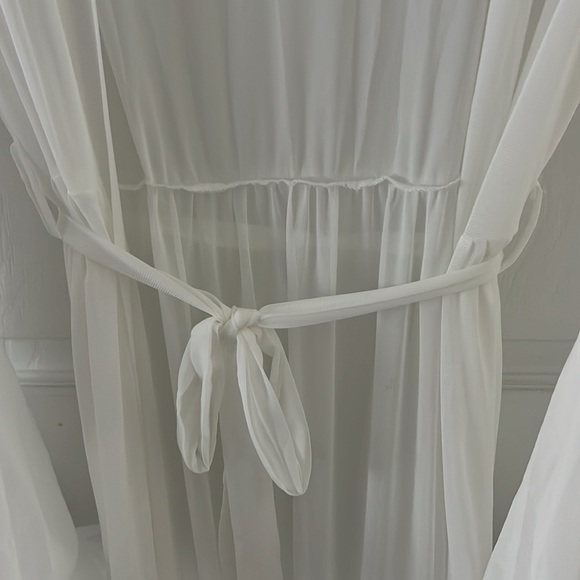 Sexy Robe - Picture 5 of 5